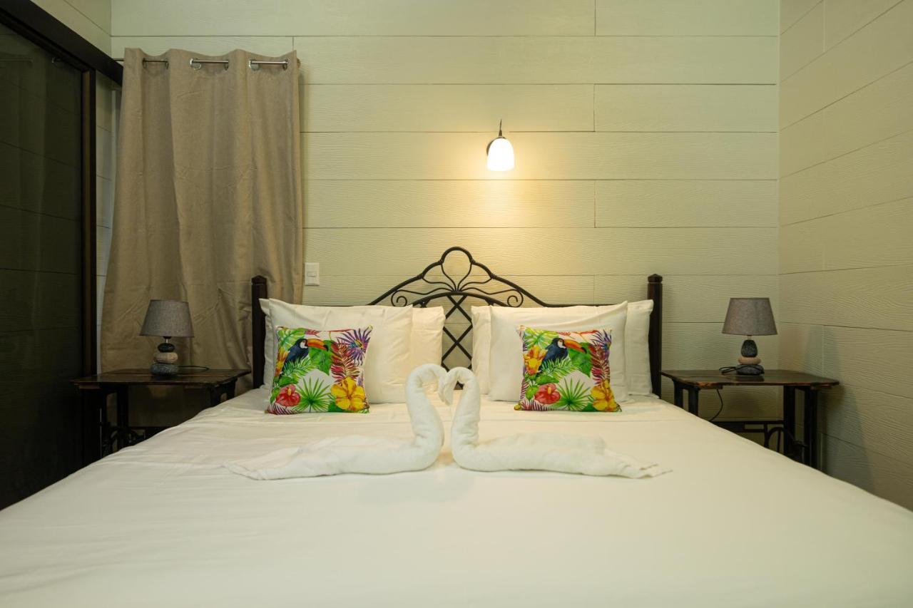 Riverside Villas マヌエル・アントニオ エクステリア 写真