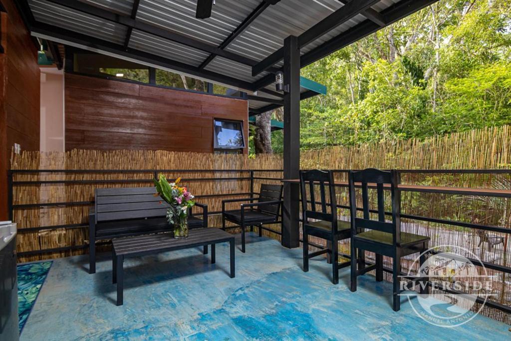 Riverside Villas マヌエル・アントニオ エクステリア 写真