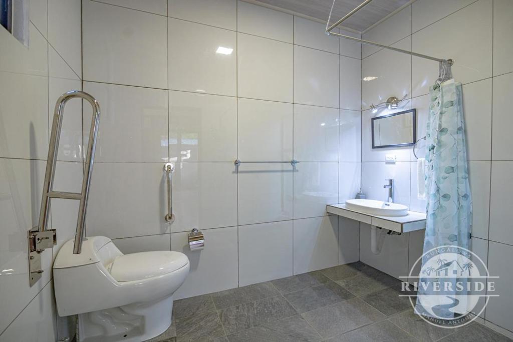 Riverside Villas マヌエル・アントニオ エクステリア 写真